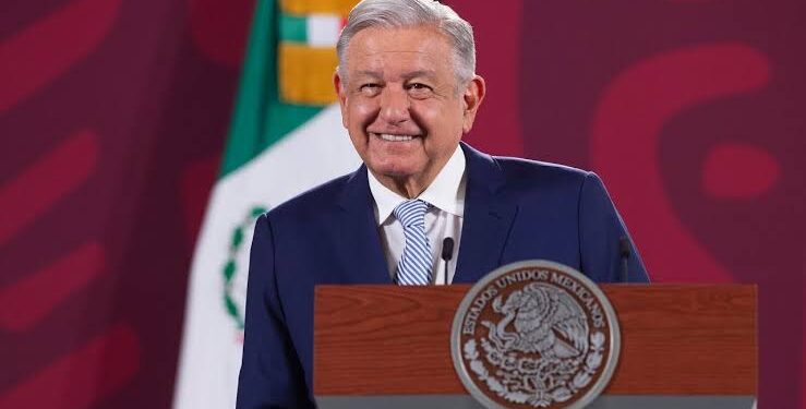 La economía mexicana crecerá 4% al final del 2023: López Obrador