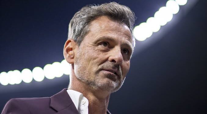 Cesan a Diego Coca como Director Técnico de la Selección Mexicana