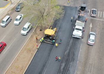 Avanzan trabajos de reencarpetado y bacheo en Culiacán: Alcalde