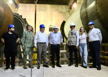 El gobernador Rocha acompañó a AMLO en su nueva gira de trabajo por el sur de Sinaloa