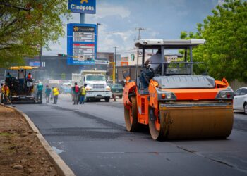 Refuerzan obras de reencarpetado sobre el bulevar Pedro Infante, en Culiacán 