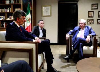 Rocha sostiene reunión con Embajador de Francia en México