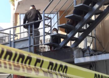 Hallan a un hombre sin vida en un edificio de 3 plantas en la Guadalupe