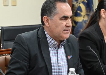 Llama el Rector a los universitarios a mantener la unidad y anuncia acciones este sábado para la defensa de la Autonomía