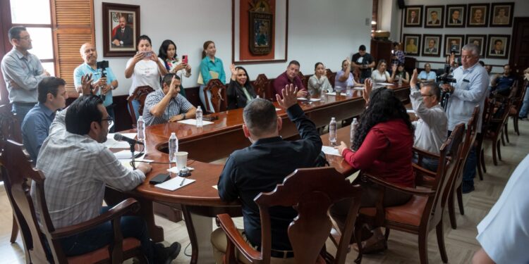 Aprueba Cabildo convocatoria para el “XIII Concurso de la Niña o Niño Cronista de Culiacán”