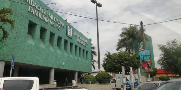 Grave mujer atacada con un cuchillo por un desconocido en Prados del Sol