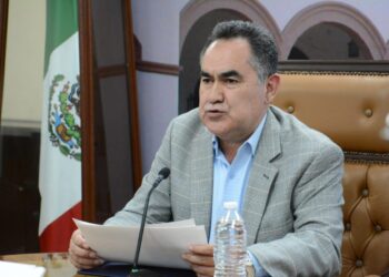 Rector anuncia la ampliación de la matrícula en la UAS; 490 espacios más para Medicina y Odontología