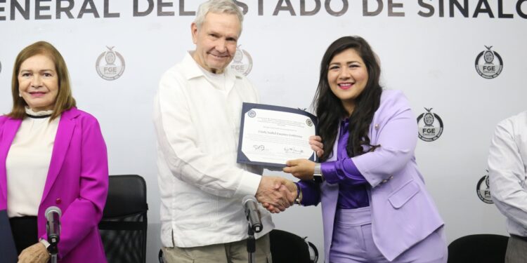 Certifican organismos internacionales INL e ICITAP a personal pericial