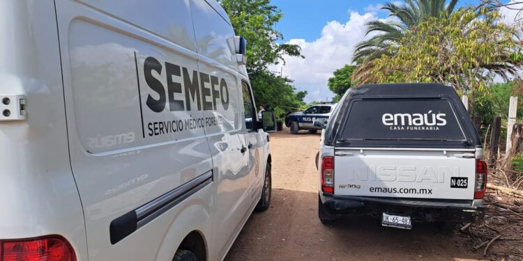 Ejecutan a balazos a joven a un costado de la Feria Ganadera