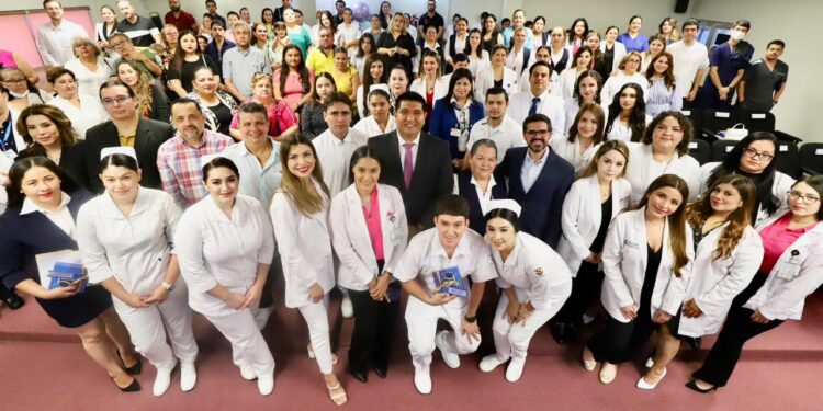 Egresa generación 2022-2023 de servicio social del Instituto Sinaloense de Cancerología