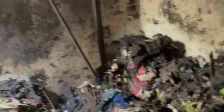 ¡Apóyalos! Familia del Infonavit Las Flores lo perdió todo tras caer un rayo a su vivienda