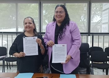 Firman convenio de colaboración la Asociación de Periodistas y Comunicadores 7 de Junio y el IPPPDDHyP