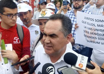 El Rector de la UAS lamentó el actuar del Gobierno por el dron que arrojó billetes en contra de Cuen Ojeda