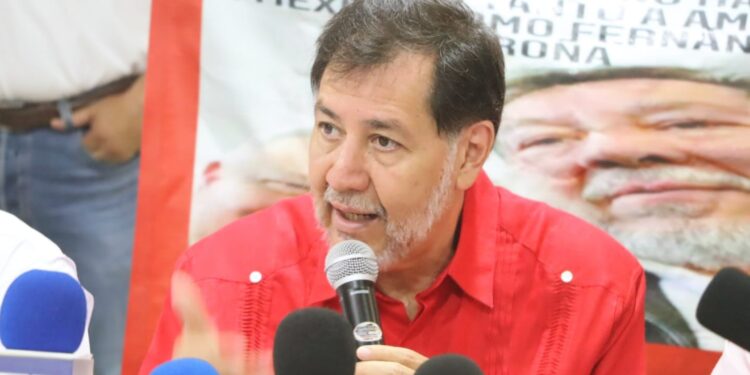 Si quedo en segundo lugar en la encuesta lo reconoceré: Gerardo Fernández Noroña