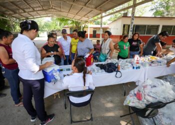 Se cumple el compromiso del gobernador Rocha Moya con habitantes de La Noria
