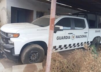 5 vehículos con reporte de robo y dos patrullas clonadas encuentran en domicilio, tras bloqueos en Navolato y El Tamarindo