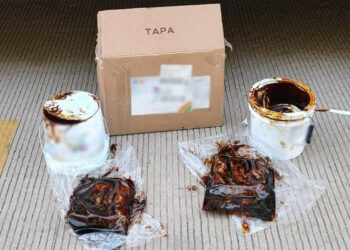 En Sinaloa, asegura cubetas con melaza que ocultaban paquetes con cristal