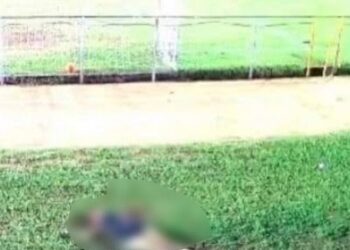 Una mujer asesinó a presunto jefe de plaza durante un juego de futbol en Tecpan, Guerrero