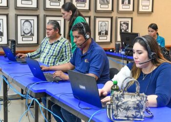 SEPyC habilita Call Center para atención de dudas en canje de Uniformes