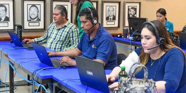 SEPyC habilita Call Center para atención de dudas en canje de Uniformes