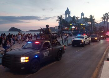 Llegan a Mazatlán 300 militares y elementos de la Guardia Nacional trás la muerte del “R-18”