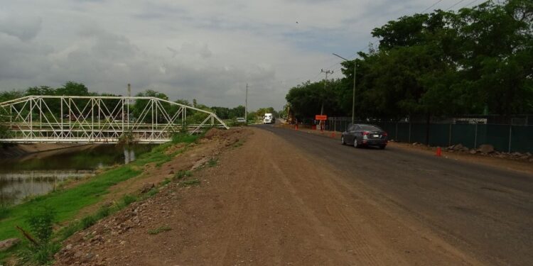 Cierran de nuevo mañana el Eje Federalismo