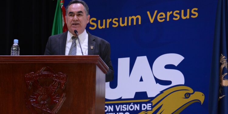 La UAS prepara y planea ya el arranque del Ciclo Escolar 2023-2024 de la Nueva Universidad, refrenda el Rector Jesús Madueña