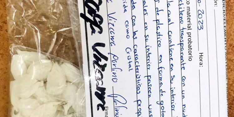 Detienen a menor de edad con 29 dosis de “Cristal”