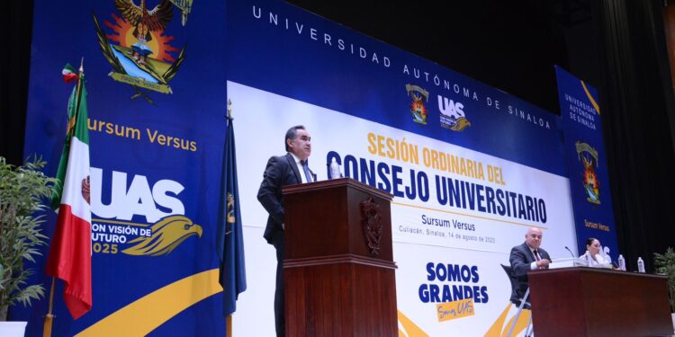 Reforman planes y programas educativos de licenciatura y posgrado en sesión del H. Consejo Universitario en el marco la Nueva Universidad