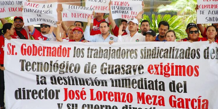 STASE y trabajadores del Instituto Tecnologico Superior de Guasave piden la destitución del director general Lorenzo Meza