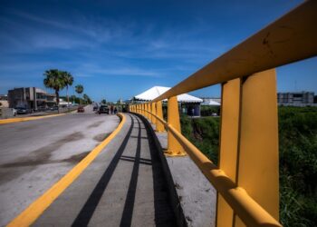Continúa Rocha entregando obra pública con sentido social en Culiacán