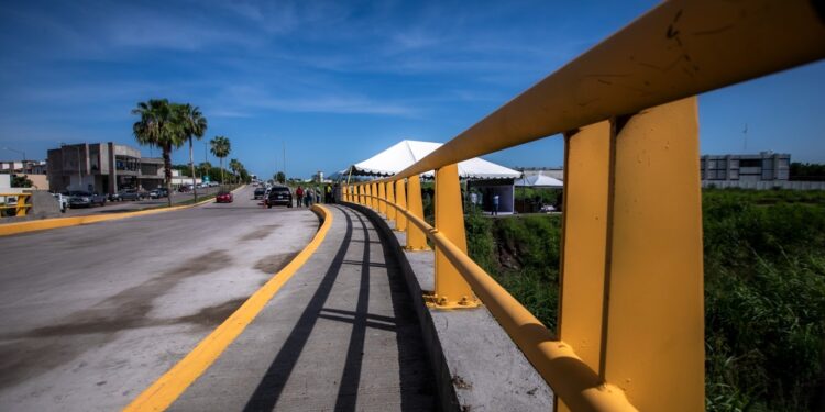 Continúa Rocha entregando obra pública con sentido social en Culiacán