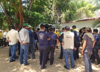 Joven motociclista se encuentran desaparecido en Tepuche