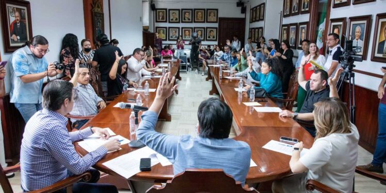 Una aberración que el Congreso apruebe el derecho a voz y no a voto para los indígenas en los cabildos municipales, señala Gonzalo Armienta