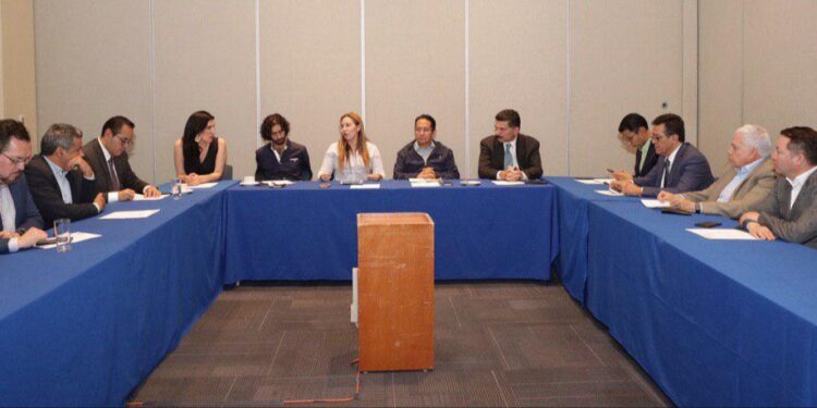 Xóchitl Gálvez Ruiz, Santiago Creel Miranda, Beatriz Paredes Rangel y Enrique de la Madrid, logran el respaldo ciudadano