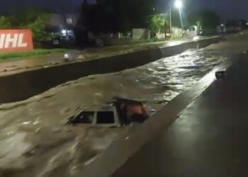 Conductor de camioneta  desaparece tras caer a canal de Chulavista