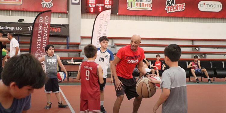 Arranca en Badiraguato el ‘Summer Camp BASKETBALL’