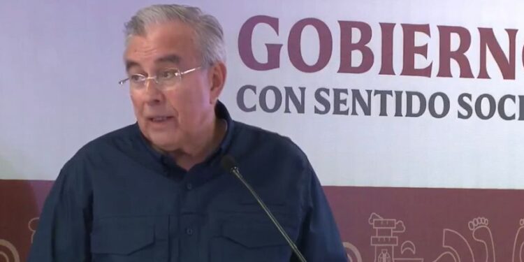 “Las cosas están tranquilas, no hay acciones de violencia”: Rocha tras retorno de familias a Sinaloa municipio