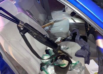 Elementos de la GN aseguran en Sonora armas, cocaína, mariguana y municiones