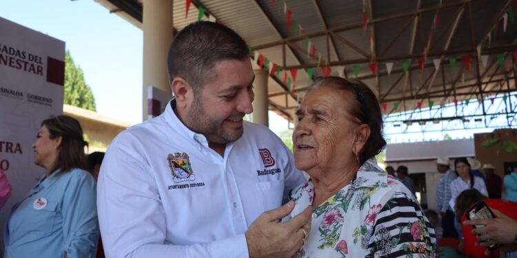 “Surutato siempre tiene y tendrá mi apoyo”: Alcalde de Badiraguato visita la sindicatura y refrenda su compromiso