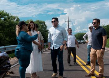 Joaquín Landeros, Secretario de Obras Públicas, supervisa avances en carreteras y vialidades en la región del Évora