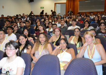 Por sus elevados indicadores de calidad y su riqueza académica y cultural, estudiantes nacionales y extranjeros prefirieron a la Nueva Universidad