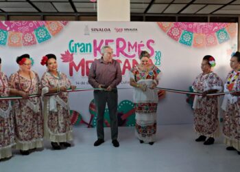 Rocha inaugura la Tradicional Gran Kermés Mexicana DIF 2023