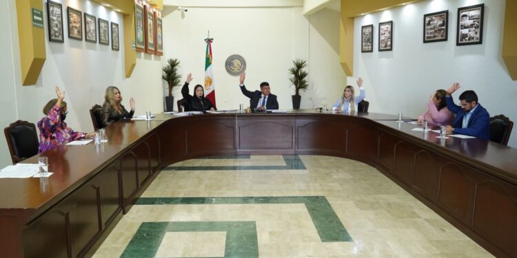 Proponen tipificar como delito quien impida la revisión de recursos públicos