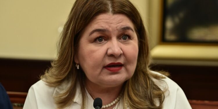 La solicitud de subsidio estatal para la UAS es un procedimiento que marca la misma Ley de Presupuesto y no debe llevar otro sesgo, aclara Marifeli Avendaño