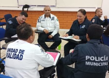 Policías de Badiraguato se capacitan para prevenir violencia contra la mujer