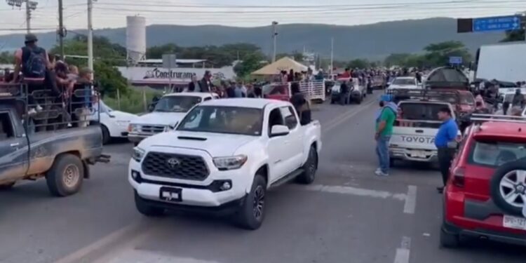 Pobladores de Chiapas aplaudieron al Cártel de Sinaloa por quitar bloqueos: “Pura gente del Mayo”