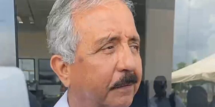 Sustituyen proyecto de Estrada Ferreiro, no se contempla su reinstalación en la alcaldía por el TRIFE