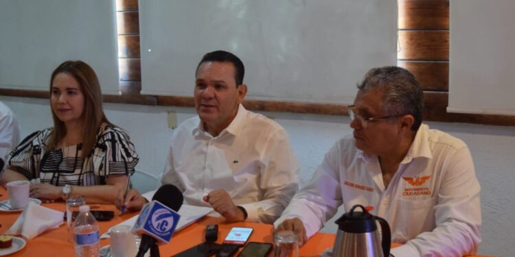 Los gobiernos de Morena han salido buenos para organizar mítines, pero no para gobernar: MC