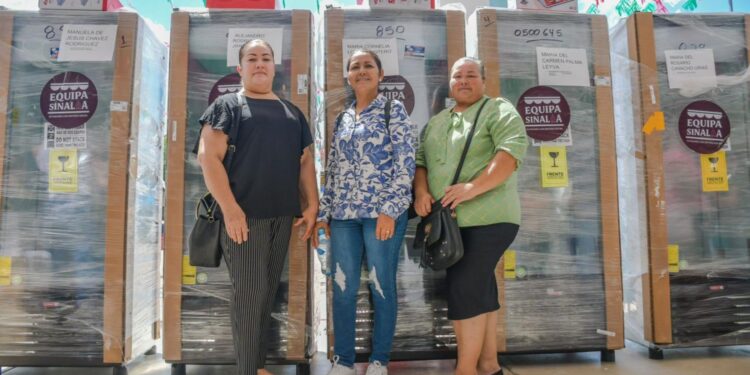 “Equipa Sinaloa” llega a Salvador Alvarado